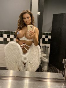 Chelsea Beaudin Onlyfans Nude Gallery Leaked